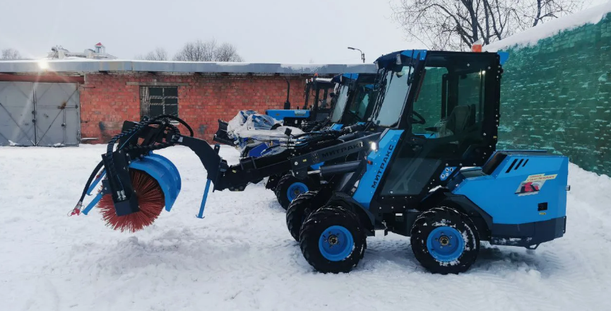 Трактор-погрузчик Митракс МП635